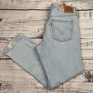 NWT LEVIS 501s Jeans Womens 29x28 High Rise Skinny Button Fly Light Wash Denim